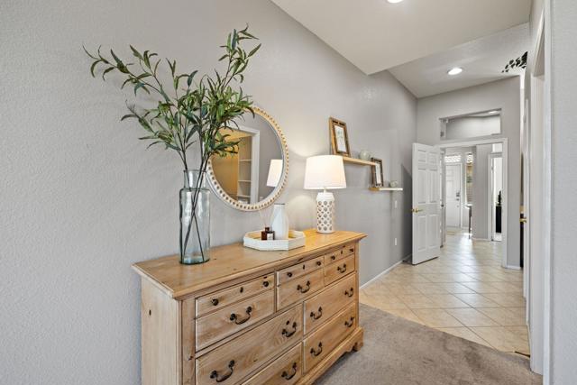 80464 Muirfield Drive, Indio CA: https://media.crmls.org/mediaz/520ba010-7b56-441a-ac8e-fabdfc9d1170.jpg