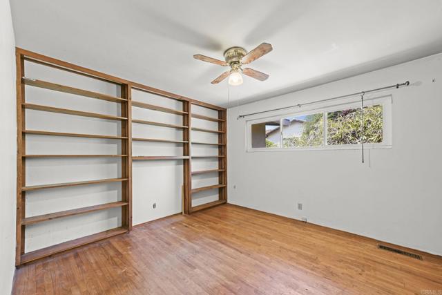 Detail Gallery Image 13 of 21 For 747 Hygeia Ave, Encinitas,  CA 92024 - 3 Beds | 3 Baths