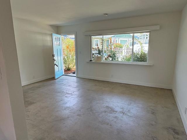 124 Winfield Way, Aptos CA: https://media.crmls.org/mediaz/520c121e-292c-420d-a2c8-ed2e92a8f1cb.jpg