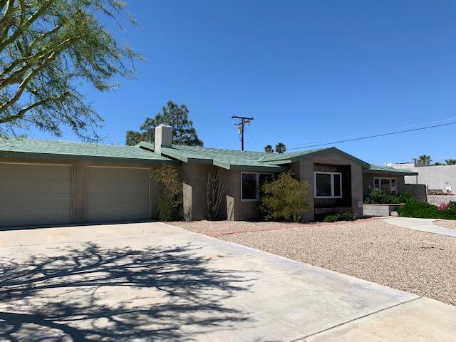 3045 N Cerritos Road, Palm Springs CA: https://media.crmls.org/mediaz/520c3598-6b92-4b10-8c90-e1a64235d539.jpg