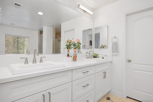 10545 Richard Rd, San Diego CA: https://media.crmls.org/mediaz/520c922e-9f70-4149-acf2-f7d758a45a7e.jpg