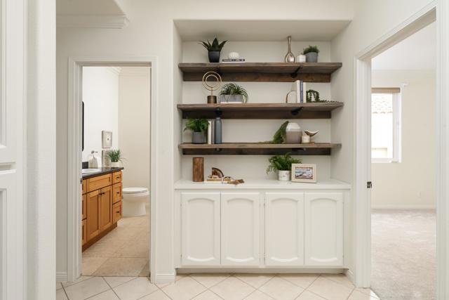 Detail Gallery Image 14 of 28 For 14014 Calle Cardenas, San Diego,  CA 92130 - 4 Beds | 2/1 Baths