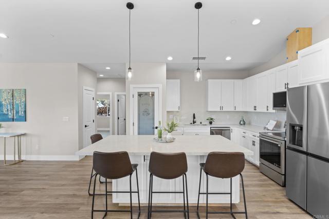 Detail Gallery Image 5 of 20 For 23627 Calistoga Pl, Ramona,  CA 92065 - 3 Beds | 2/1 Baths