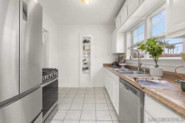 3304 33rd St, San Diego CA: https://media.crmls.org/mediaz/520d161f-507e-47ef-a66b-3cdff358469b.jpg