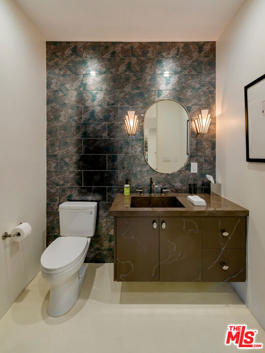 1884 Laurel Canyon Road, Los Angeles CA: https://media.crmls.org/mediaz/520d56df-4645-443b-abfa-b2dba3b8459d.jpg