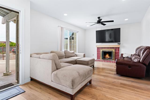 Detail Gallery Image 16 of 44 For 1607 Ginsberg Ct, San Diego,  CA 92114 - 4 Beds | 2 Baths