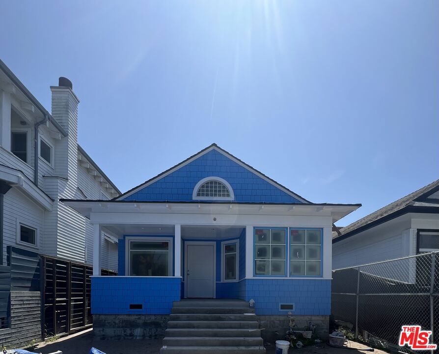 24 Dudley Avenue
