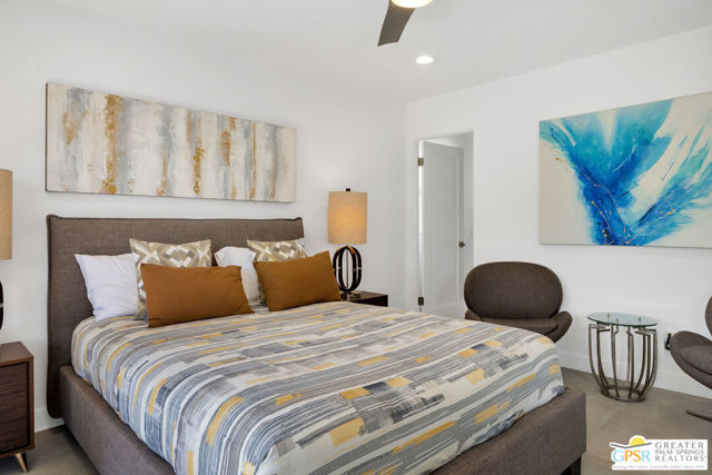2566 S Calle Palo Fierro, Palm Springs CA: https://media.crmls.org/mediaz/520e95c8-cd1a-4b77-aa26-66b6fabfeec8.jpg