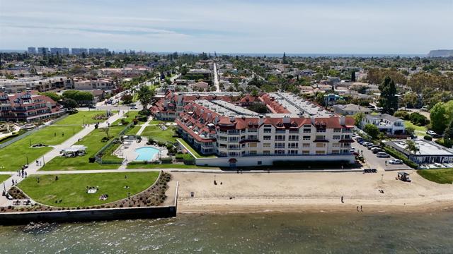 Image 42 of 46 For 1099 1 Street 223