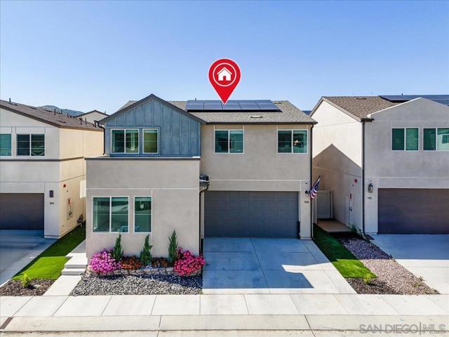 108 Lipizzan Ln, Fallbrook CA: https://media.crmls.org/mediaz/5211dca3-42f8-4883-9cb4-593b2cf7e58e.jpg