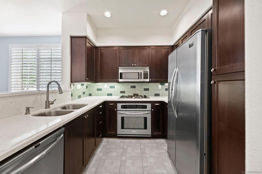 12488 Heatherton Ct - photo 12