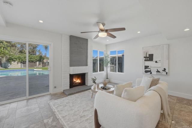 Detail Gallery Image 18 of 51 For 695 Calma Pl, Chula Vista,  CA 91910 - 4 Beds | 3 Baths