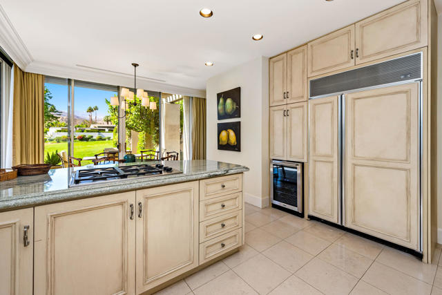 Image 3 of 8 For 74675 Arroyo Drive