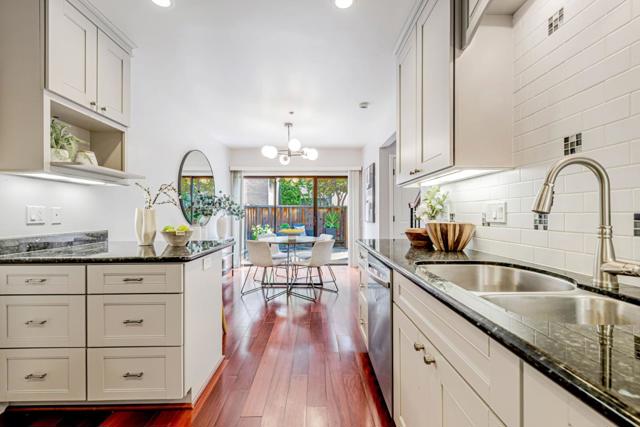 907 Cowper Street, Palo Alto CA: https://media.crmls.org/mediaz/5217c8ac-df3f-449d-b898-7a2343e05ee4.jpg