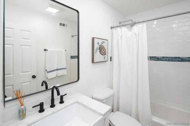 Image 20 of 34 For 6896 Peachtree Rd