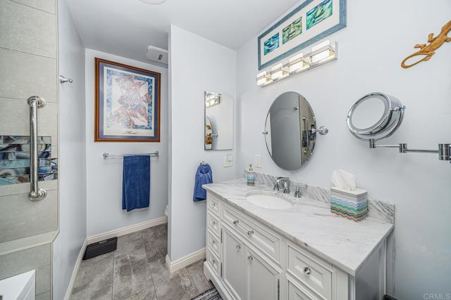 Detail Gallery Image 18 of 32 For 3890 Vista Campana #63,  Oceanside,  CA 92057 - 2 Beds | 2 Baths