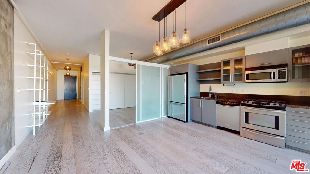 1111 S Grand Avenue #1014