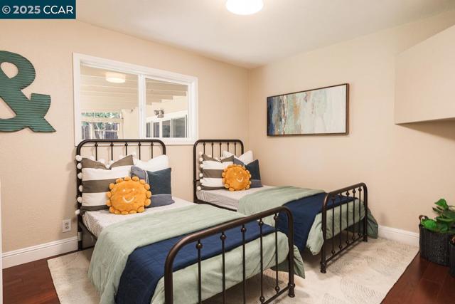 1736 Silverwood Dr, Martinez CA: https://media.crmls.org/mediaz/521b48e4-bcaf-4551-9aa7-fdd0ab396a35.jpg