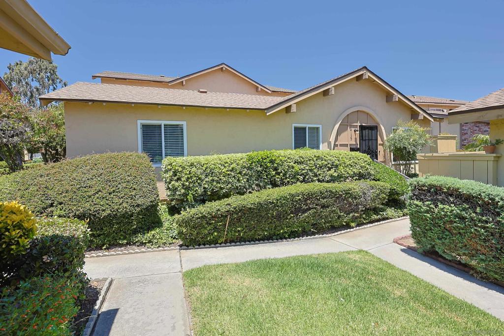 MLS #250032603SD image #5