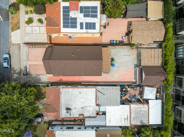 3247 La Clede Avenue, Los Angeles CA: https://media.crmls.org/mediaz/521ed3fa-9b88-4e63-8a60-07afbaa3c135.jpg
