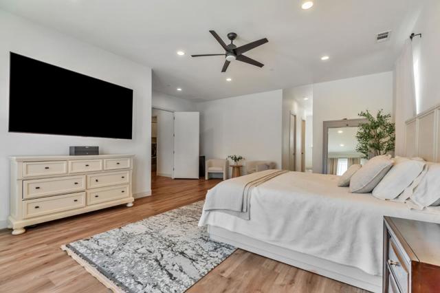 10055 Foothill Avenue, Gilroy CA: https://media.crmls.org/mediaz/521fb196-5f4c-476e-aaa9-d0f550605d12.jpg
