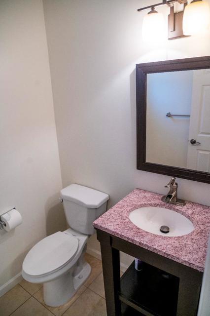 16973 Sara Jane Court, Morgan Hill CA: https://media.crmls.org/mediaz/521fd00e-112f-443f-8cff-3f7455960bb0.jpg