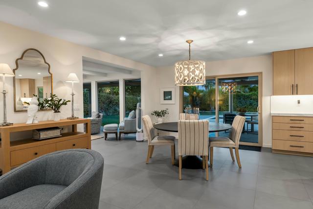 75322 Desert Park Drive, Indian Wells CA: https://media.crmls.org/mediaz/5220ae9b-1d56-4a7c-b356-e13ee3386707.jpg