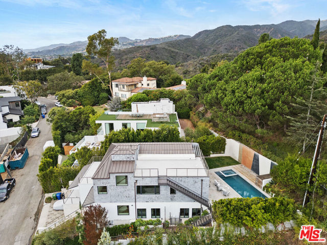 Drew Fenton | 1324 Monument Street Pacific Palisades CA | MLS: 6893847