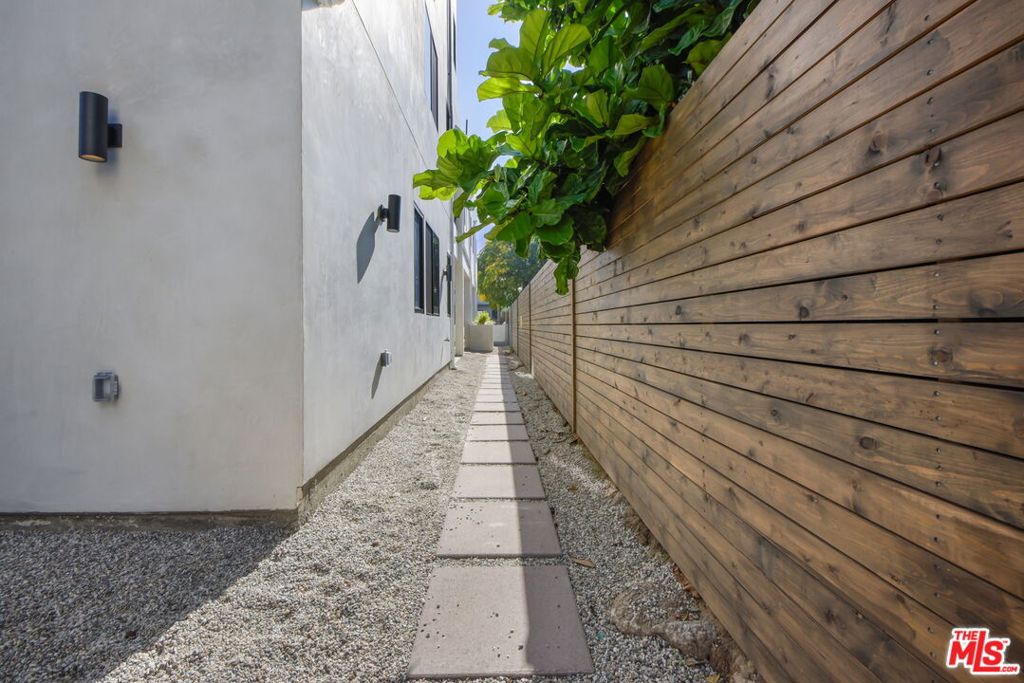 MLS #25616219 image #28