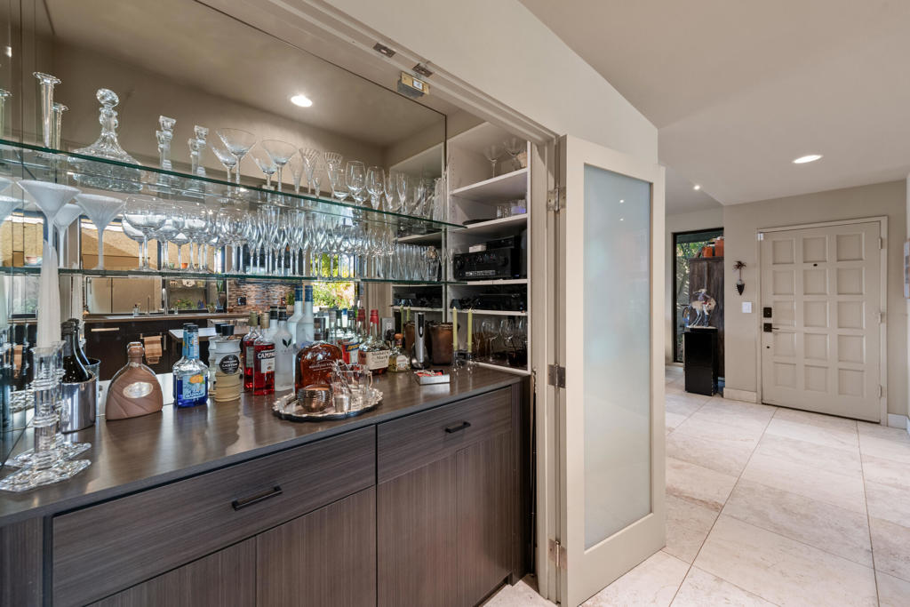 MLS #219140177DA image #17