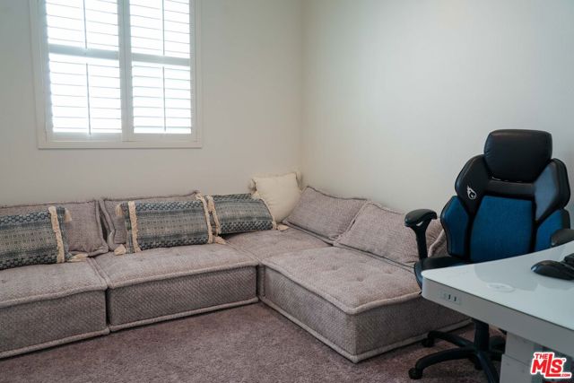 18215 Astro Court, Santa Clarita CA: https://media.crmls.org/mediaz/52257644-e021-4d45-ba90-8bbe6cbea7f3.jpg