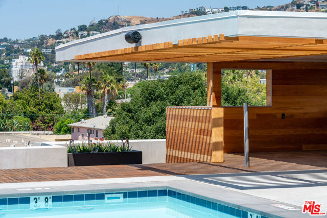 1250 N Fairfax Avenue, West Hollywood CA: https://media.crmls.org/mediaz/5225f1d0-cc7e-4864-a618-6d459bfb2c76.jpg
