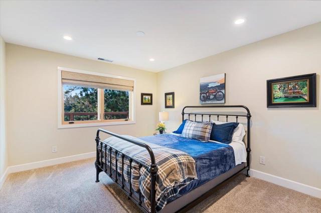 7409 Hihn Road, Ben Lomond CA: https://media.crmls.org/mediaz/52266622-71e9-47d4-9ee3-f48dd5f4a6b6.jpg