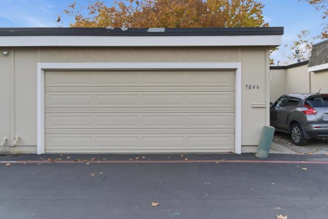 7066 Cypress Point Court, San Jose CA: https://media.crmls.org/mediaz/52269dfe-e18d-4845-a834-5d38ab2dce3a.jpg