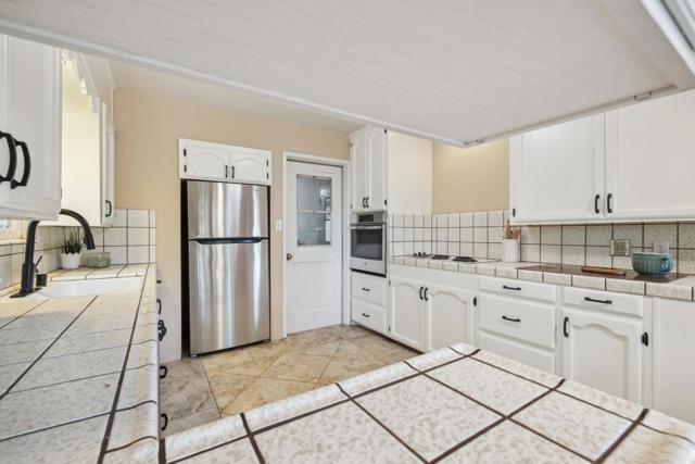 1150 Fetherston Way, Felton CA: https://media.crmls.org/mediaz/5226d9a1-96a3-4744-904b-ac454a8ae4b0.jpg