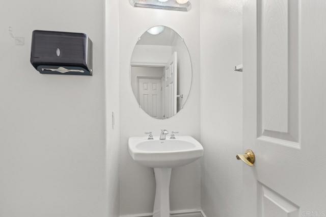 Detail Gallery Image 20 of 60 For 2785 Bear Valley Rd., Chula Vista,  CA 91915 - 4 Beds | 2/1 Baths