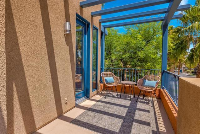 922 Alejo Vista, Palm Springs, CA 92262