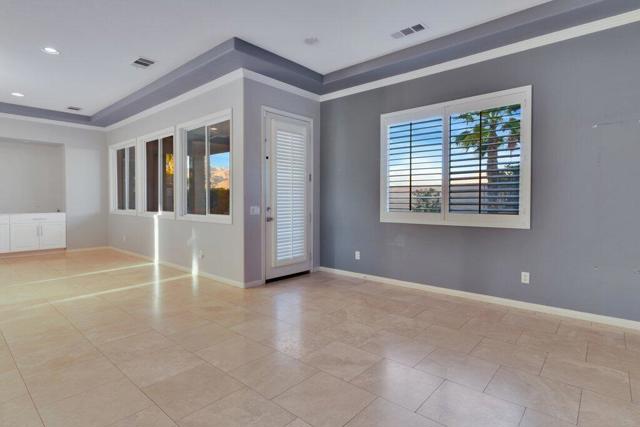 43996 Salpare Place, Indio CA: https://media.crmls.org/mediaz/5228d3b4-300b-40dc-9d10-0e18e935f98f.jpg