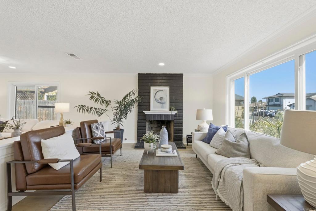 5848 Chateau Drive - photo 6