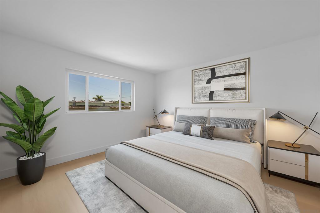 1030 Robinson Ave - photo 7