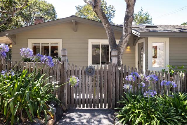 0 SW Corner Camino Real and 4th Avenue, Carmel CA: https://media.crmls.org/mediaz/5229ead6-4126-49a1-af35-b33f7e383985.jpg
