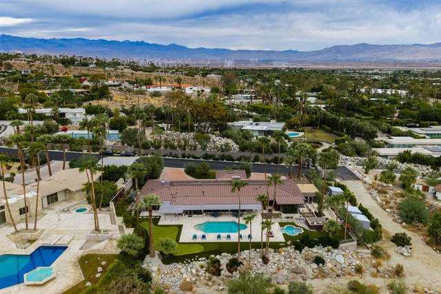 855 W Coronado Avenue, Palm Springs, CA 92262