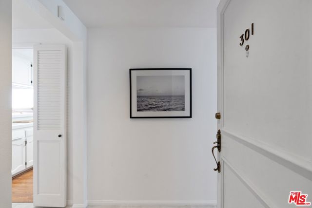 1871 Greenfield Avenue, Los Angeles CA: https://media.crmls.org/mediaz/522b4c62-d64e-4bc6-a494-7ef3d314e899.jpg