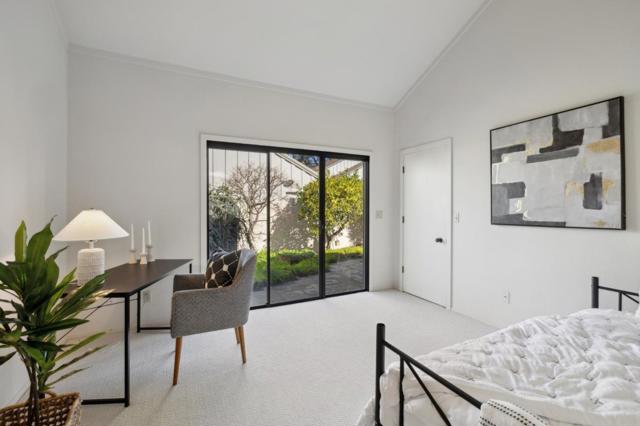 28064 Heron Court, Carmel CA: https://media.crmls.org/mediaz/522b5a32-4802-4cda-86ac-64ea4c0451e5.jpg
