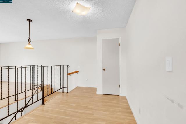 116 Falmouth Ct, Aptos CA: https://media.crmls.org/mediaz/522ca833-f82b-45ae-b874-b2205d82ca16.jpg