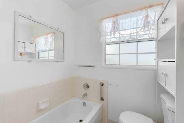 1116 17th Avenue, Redwood City CA: https://media.crmls.org/mediaz/522edc18-bced-4f9f-b50f-63249a3a4ee0.jpg