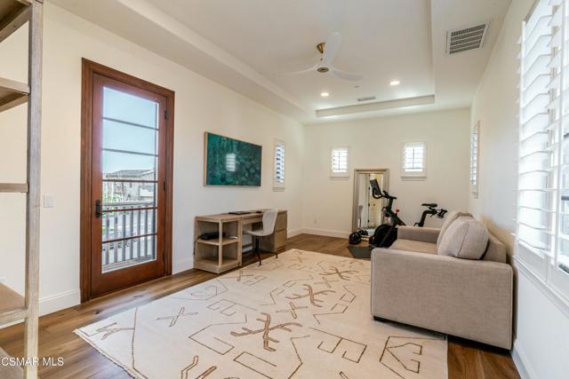 5675 Via Bonita, Newbury Park CA: https://media.crmls.org/mediaz/522f7a31-acd3-4335-b068-5b10fd0c3ae8.jpg