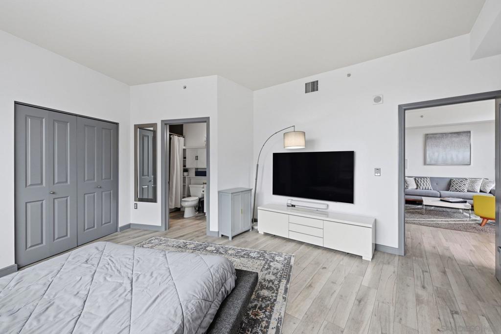 253 10th - photo 17
