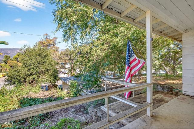 701 W Lomita Avenue, Ojai CA: https://media.crmls.org/mediaz/52312575-ac96-4b5f-b5a2-3380e89e183e.jpg