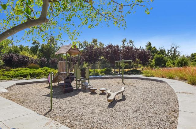 Image 33 of 36 For 1076 Pear Orchard Drive
